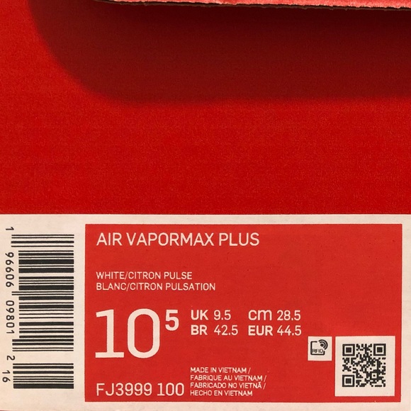 Nike Air Vapormax Plus “White/Citron Pulse” - Picture 7 of 9